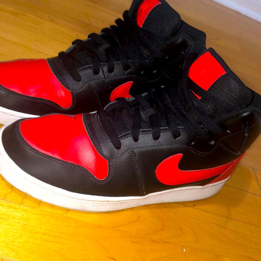 Nike Logo Highs